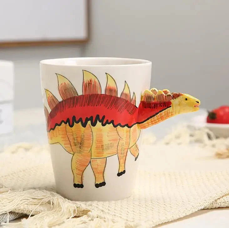 Handbemalte Keramiktasse mit Dinosauriermotiv