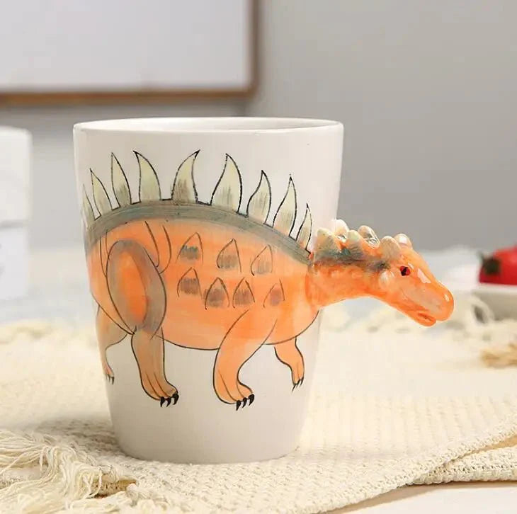 Handbemalte Keramiktasse mit Dinosauriermotiv