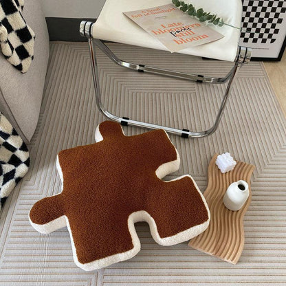 PuzzleComfort – Luxus Plüschkissen mit verspieltem Design