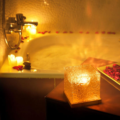 Royellure Aurora Northern Lights Cube – 16-Farben LED Prisma Lampe mit Holzfuß