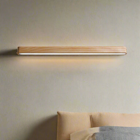 RoyaleGlow Nordic Massivholz Wandleuchte – 12W LED Lineare Beleuchtung für moderne Innenräume