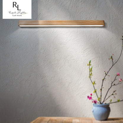 RoyaleGlow Nordic Massivholz Wandleuchte – 12W LED Lineare Beleuchtung für moderne Innenräume