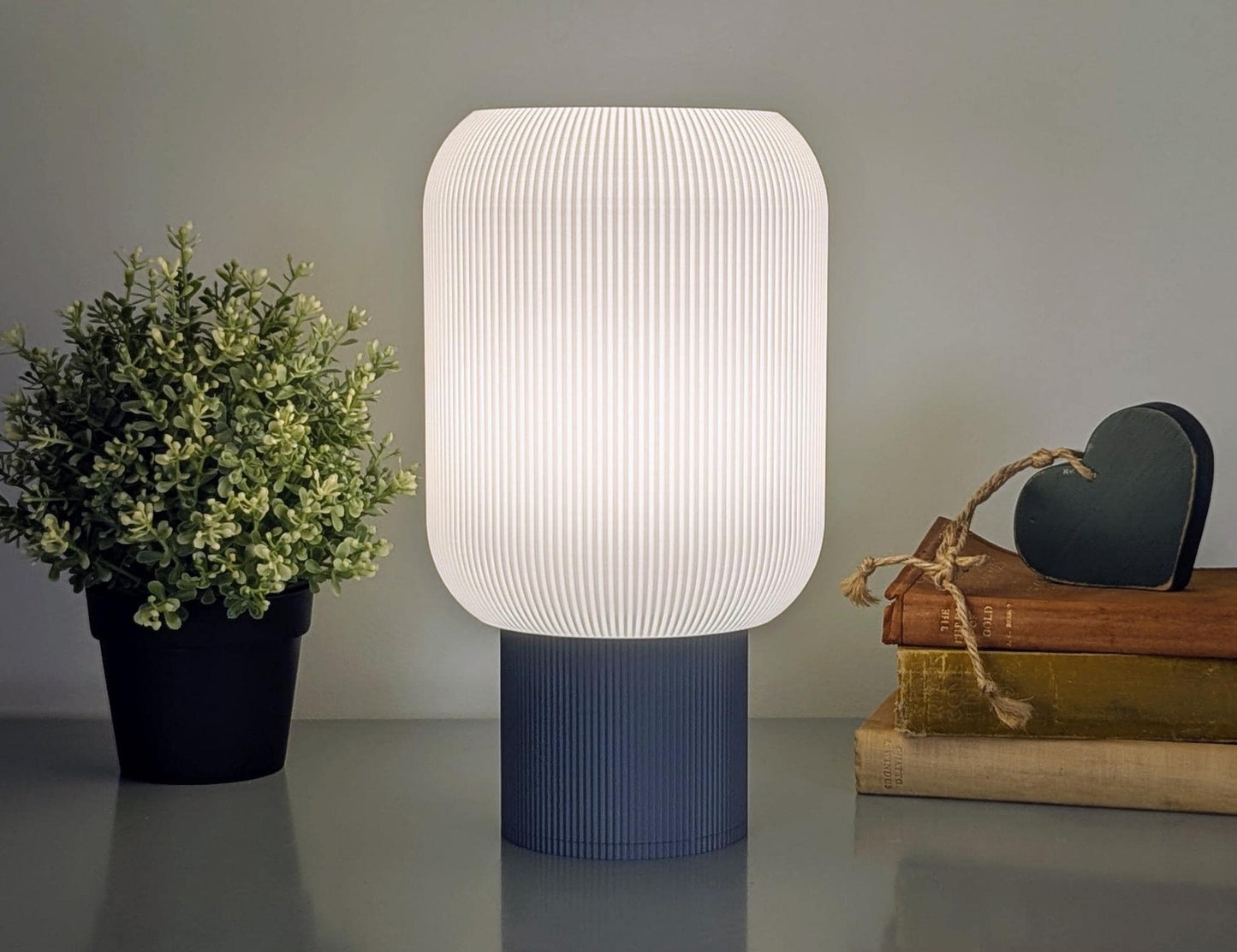 Cumulis Tischlampe – 3D-gedruckte gefaltete Zylinderbeleuchtung