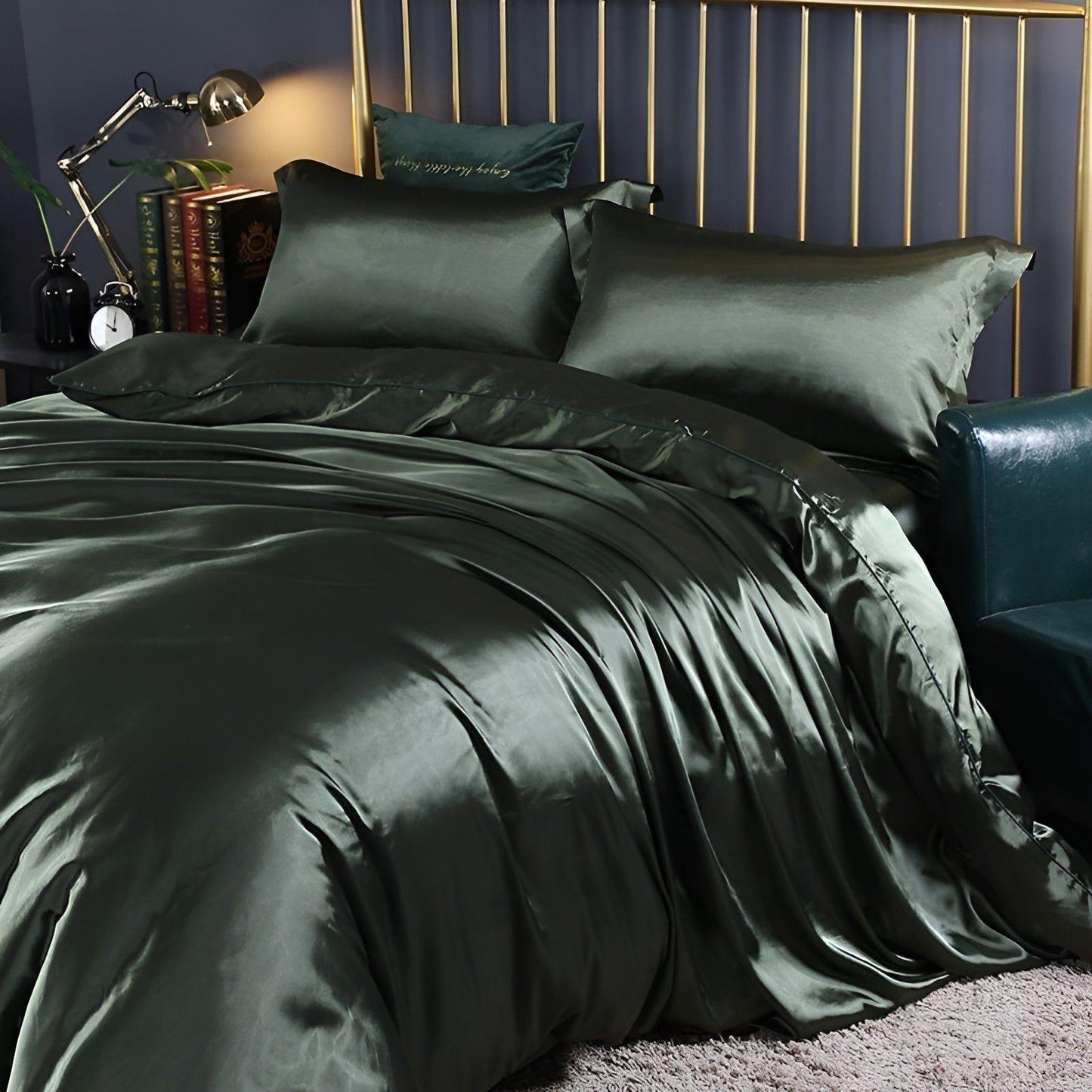 Luxuriöse Satin-Bettwäsche-Set – 1 Bettlaken, 1 Bettüberwurf, 2 Kissenbezüge für eleganten Schlaf und kühlenden Komfort