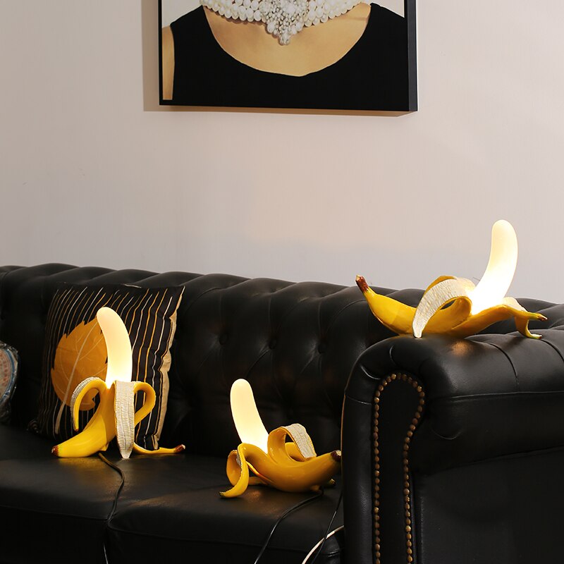 Tischlampe Art Déco - Elegantes Design aus Metall und Harz mit LED