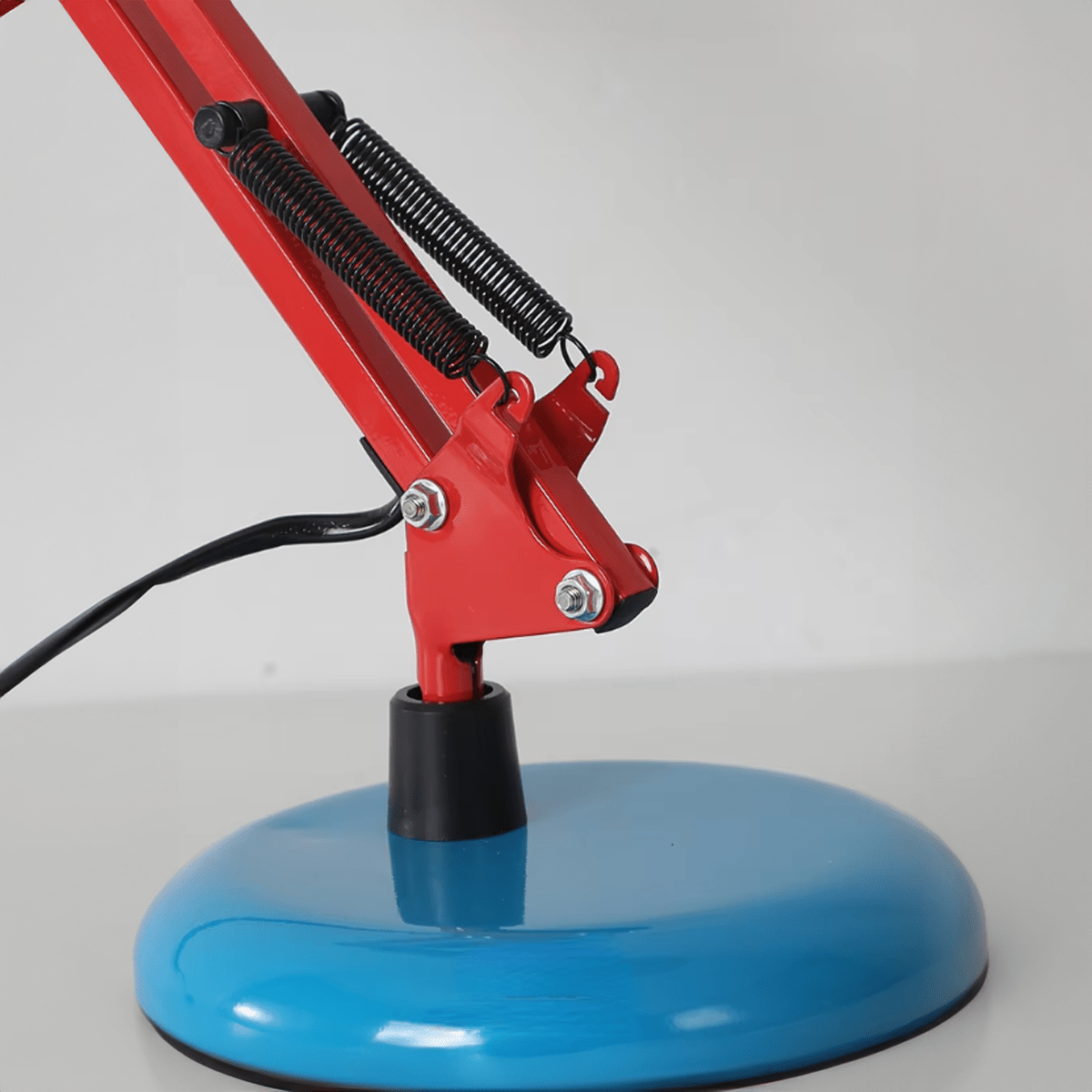 Industrielle Teleskoparm Steh- & Tischlampe