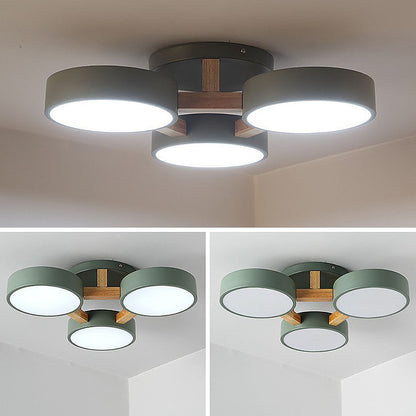 LED-Deckenleuchte mit modernem Holzdesign