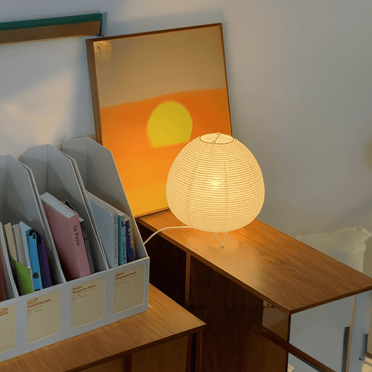 ZenGlow – Elegante Tischlampe im Wabi Sabi Stil für ein entspannendes Interieur