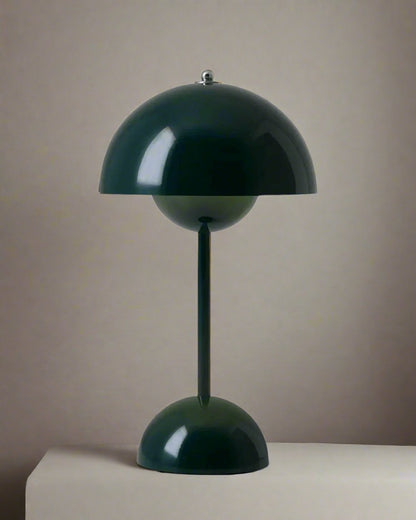 Dome Tischlampe – Retro-Design mit Metallfuß – Vielseitig und Modern