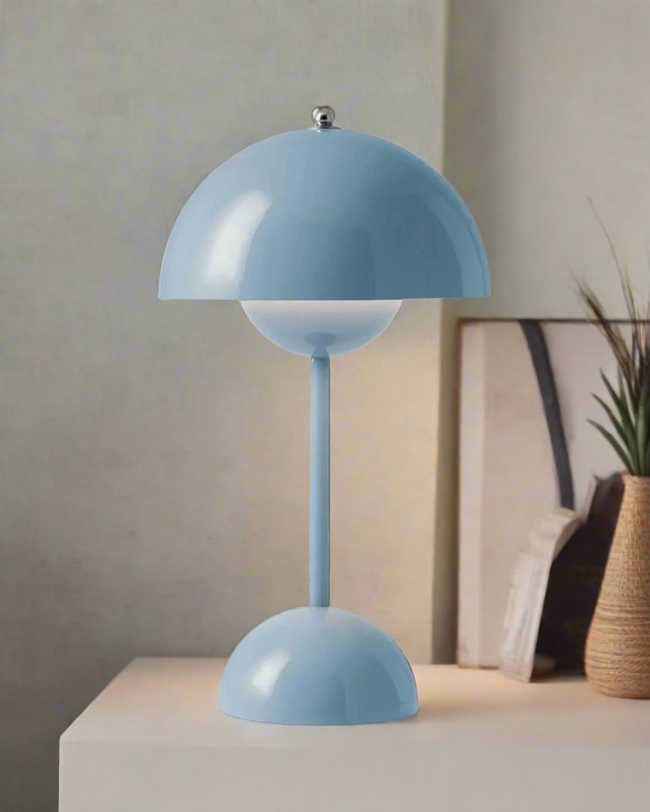 Dome Tischlampe – Retro-Design mit Metallfuß – Vielseitig und Modern