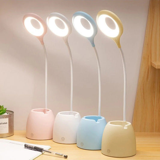 BrightBud – Praktische Kinder-Schreibtischlampe mit süßer Funktionalität