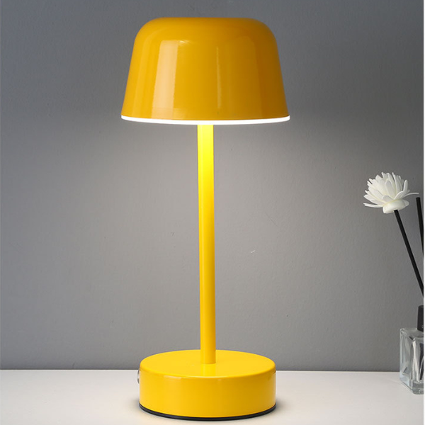 Garduru Tischlampe – Naturinspiriertes Design mit sanfter LED-Beleuchtung