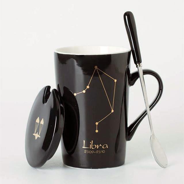 In The Stars Sternzeichen-Kaffeetasse mit Löffel und Deckel