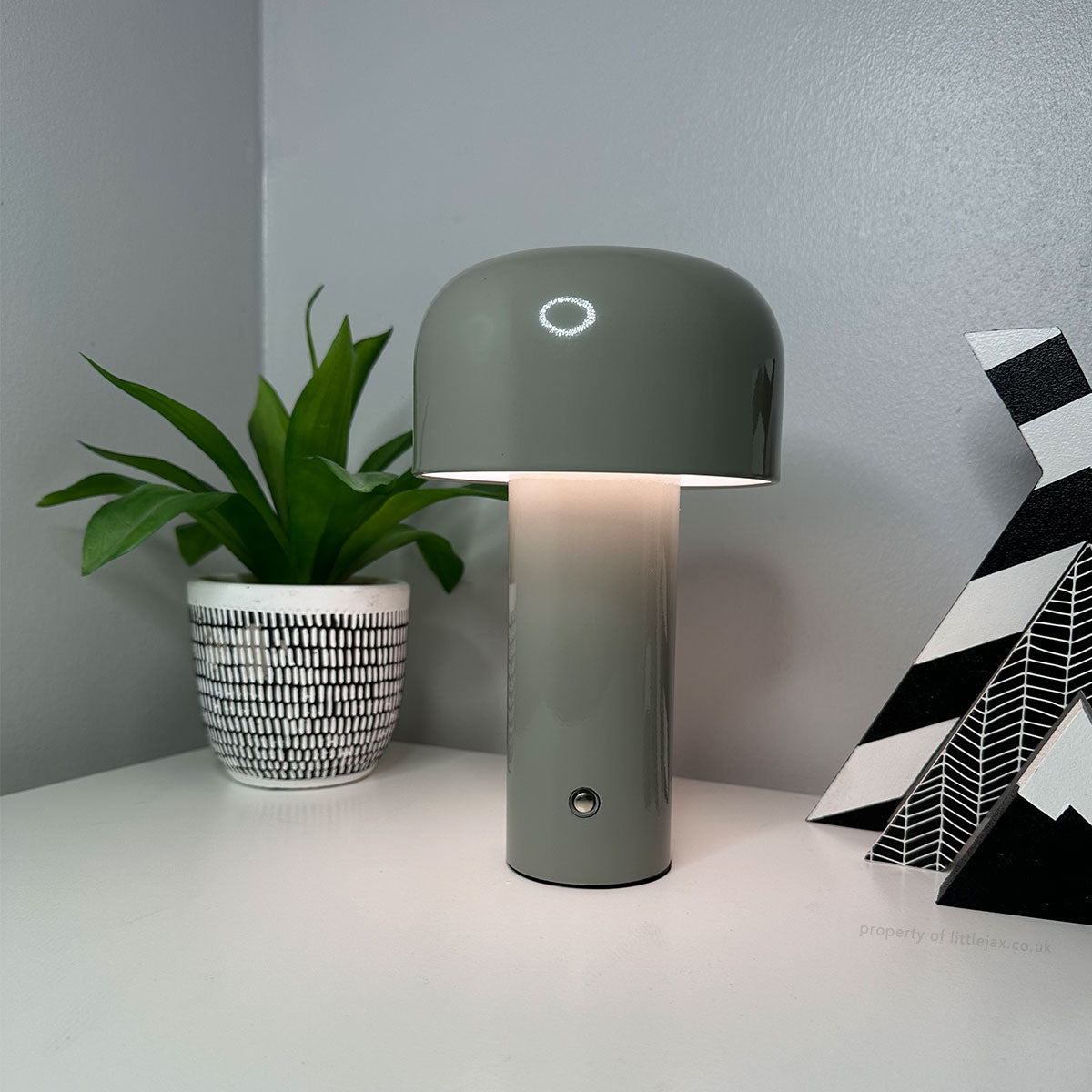 Royaleva Chic Modern Drahtlose Pilzlampe – 3 Helligkeitsstufen, kabellos & USB wiederaufladbar