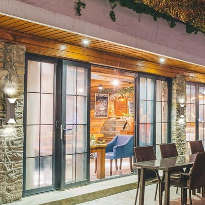 LustriaGlow – Stilvolle Außenwandleuchte mit wetterfestem Design