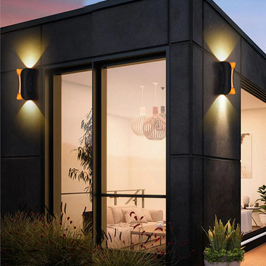 LustriaGlow – Stilvolle Außenwandleuchte mit wetterfestem Design