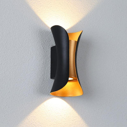 LustriaGlow – Stilvolle Außenwandleuchte mit wetterfestem Design