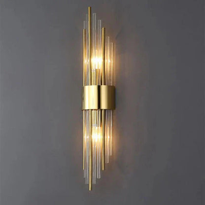 CrystalDazzle | Innovative Kristallwandlampe mit einem goldenen Akzent