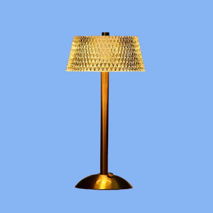CrystalGlow – Drahtlose Tischlampe mit luxuriösem Kristall-Design