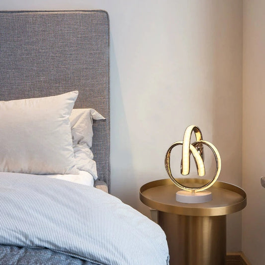 Stilvolle gebogene LED-Lampe | LuxeGlow