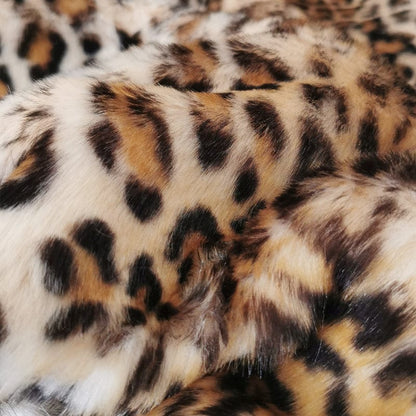 Leopard Luxe – Feines Faux-Fur-Decke