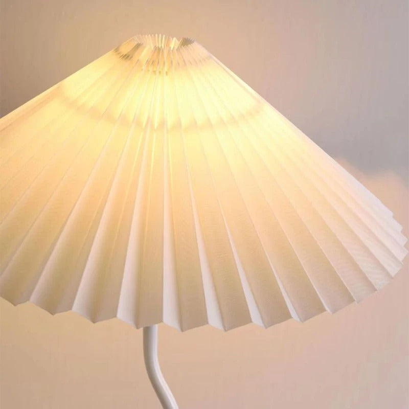 Garduru LED Tischlampe - Retro Beleuchtung für Wohnzimmer und Schlafzimmer