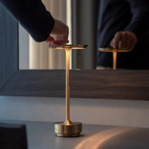 Tischlampe Gold Kabelloses LED für den Innenbereich