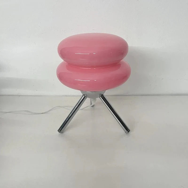 Mid-Century-Stil Dreiecksbasis Nachttischlampe