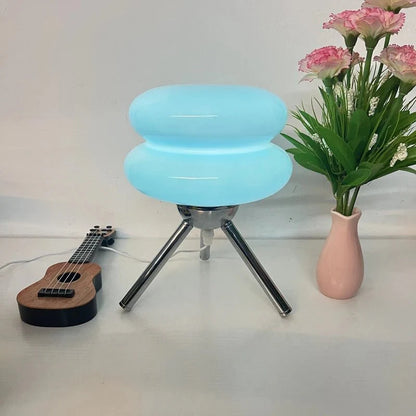 Mid-Century-Stil Dreiecksbasis Nachttischlampe