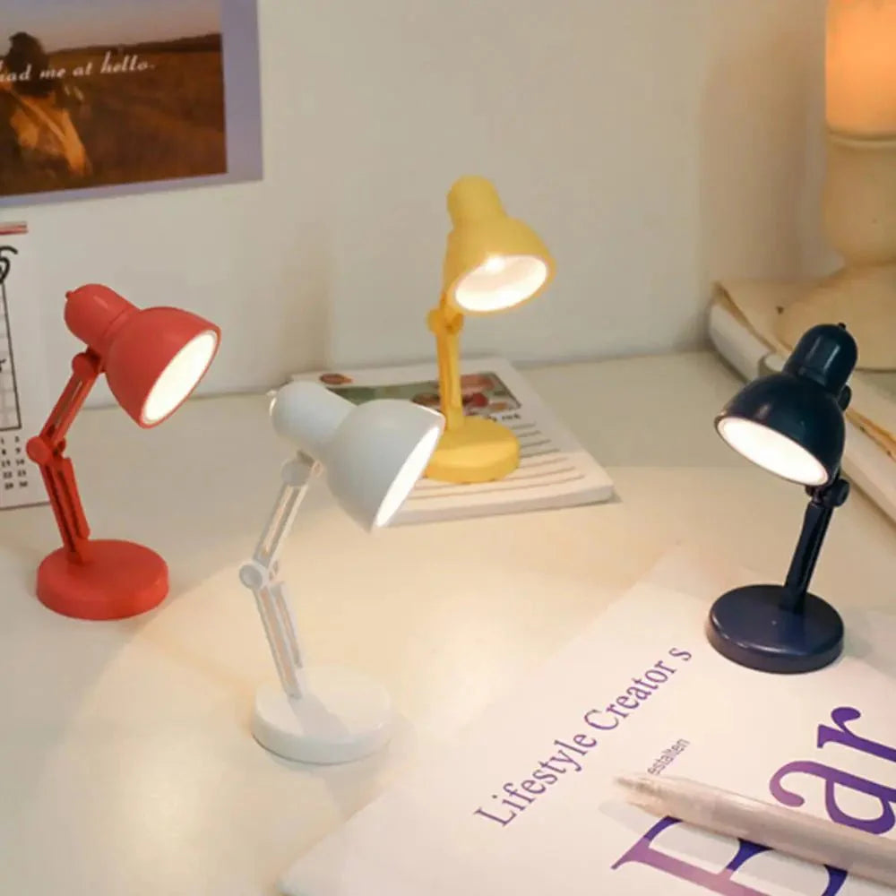 Minimalistische Farbige LED Buchleuchte
