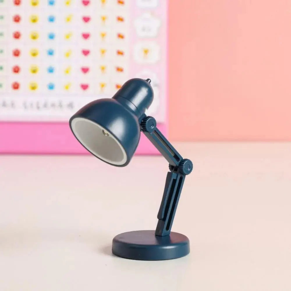 Minimalistische Farbige LED Buchleuchte