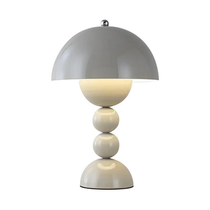 Moderne geometrische Tischlampe - Stilvolles skandinavisches Design mit buntem Fuß