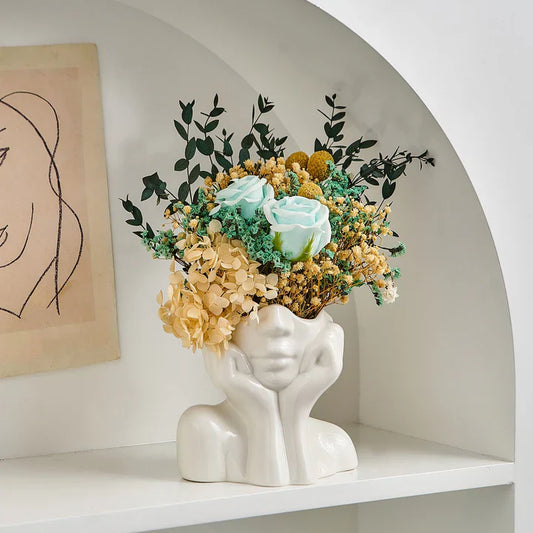 Garduru – Eine Vase voller Raffinesse und Charme