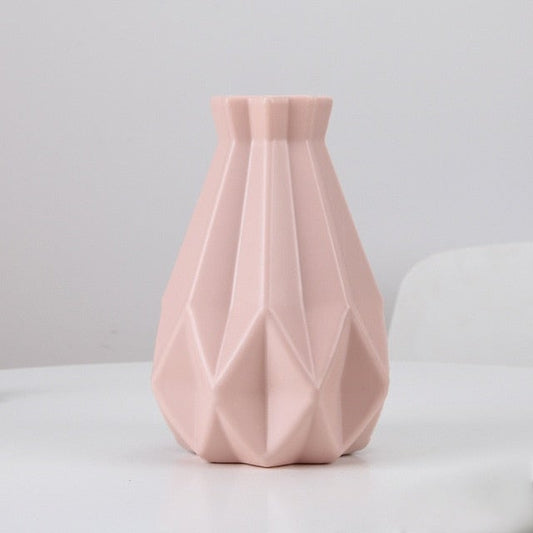 Blumenvase im nordischen Stil