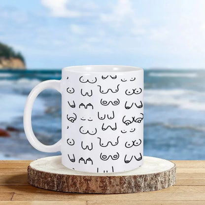 Neuartige, lustige Kaffeetasse aus Keramik mit Tittenmotiv