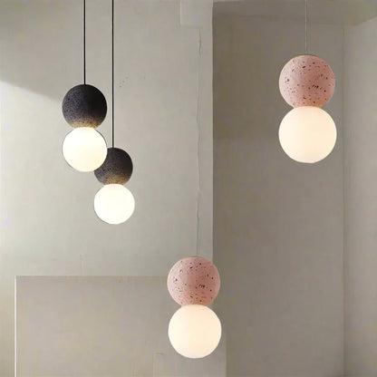Suspension Origo – Geometrisches Design aus Vulkanstein und Opalglas-Diffusor
