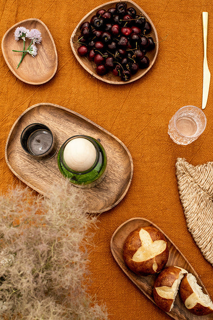 Schwarznuss Serviertablett – Unregelmäßige Ovale Formen – Stilvolle Tischpräsentation