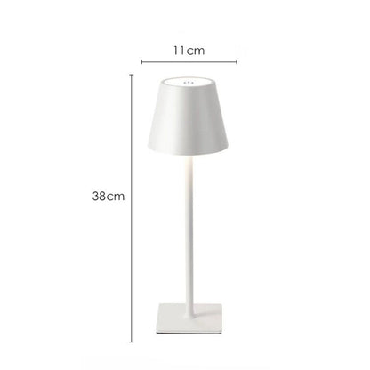 Elegante LED-Tischleuchte mit Akku