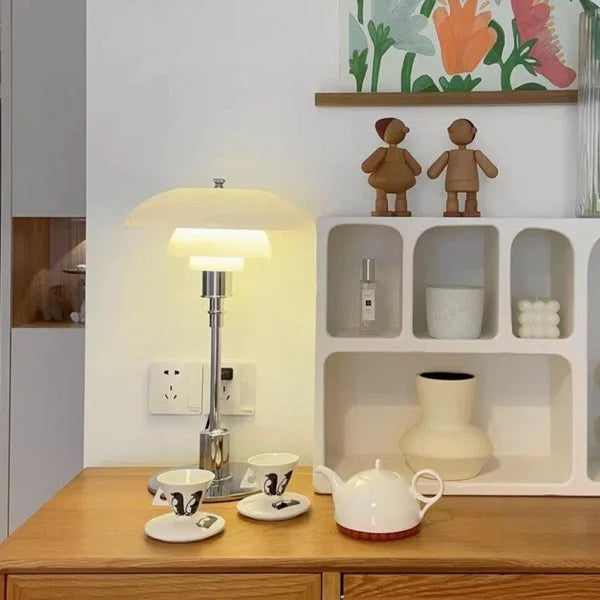 Tischlampe Disc Mehrschichtig Metall – Moderne Eleganz und Beruhigende Atmosphäre