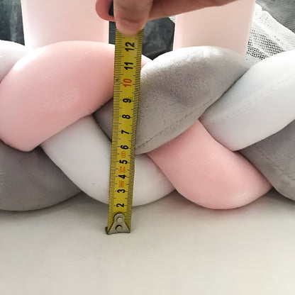 Babybett-Rückwand – CozyNest Guard