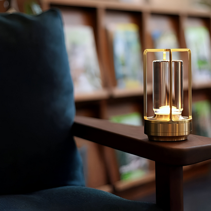 Garduru – Elegante und tragbare LED-Tischlampe für Innen- und Außeneinsatz