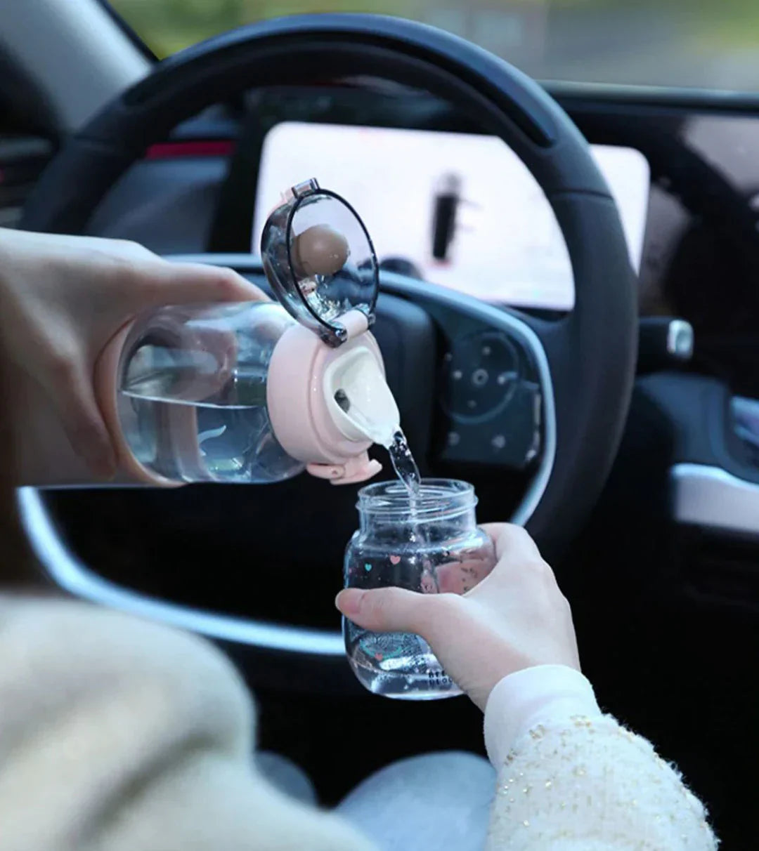 Tragbarer Flaschenwärmer mit Anzeige – Unterwegs-Lösung