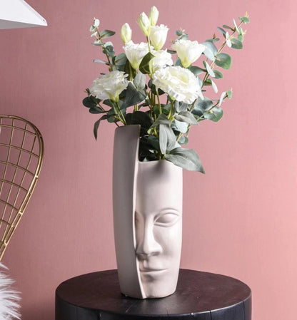 Garduru Face Design | Moderne Kunstvase | Skulpturale Blumenvase