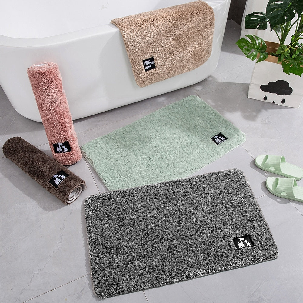 SoftSavanna – Luxus Giraffe Badmatte mit rutschfester & wasserabsorbierender Mikrofaser