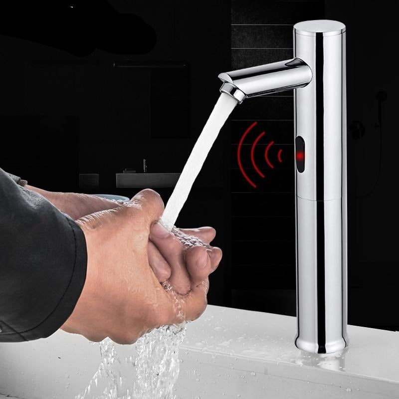 Automatischer Wasserhahn mit Infrarot-Sensor