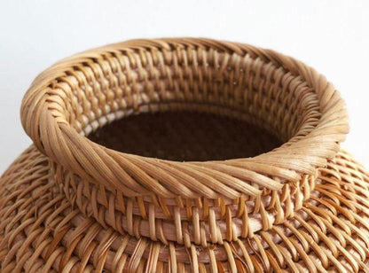 Garduru Handgefertigte Rattan-Vase | Natürliches Design | Boho-Stil | Perfekt für Dekoration und Blumenarrangements