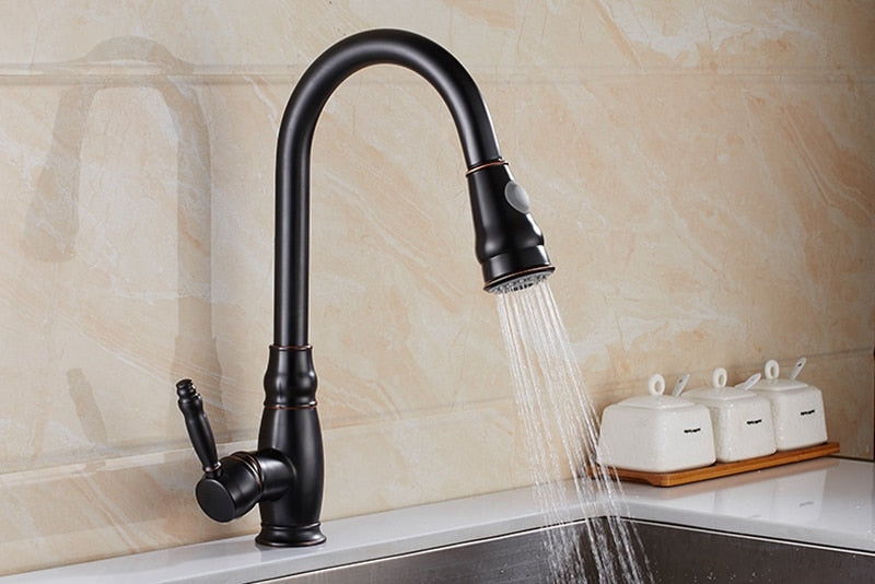 Einziehbarer Küchenwasserhahn