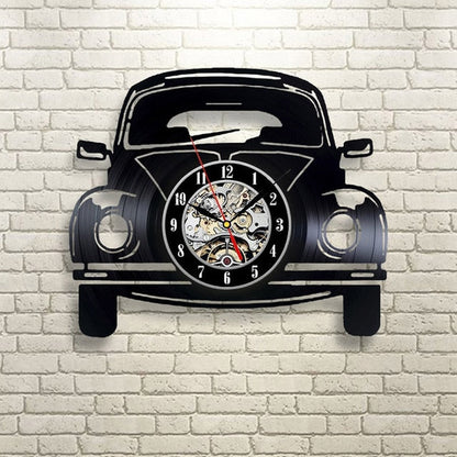 LED-Wanduhr in Autoform, 3D-Design
