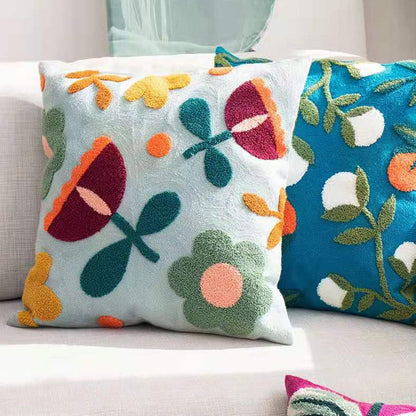 BotanicaLuxe – Strickkissenbezug mit üppigem Blumen- und Dschungelmuster