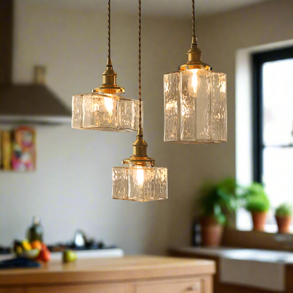 Retro-Moderne Hängeleuchte aus Glas mit goldenem Kabel - Elegante LED-Beleuchtung
